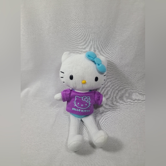 Hello kitty plush with purple shirt - Picture 4 of 5